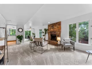 Photo #3: 1018085 Listing 