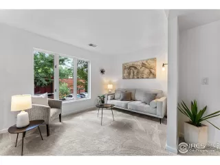 Photo #5: 1018085 Listing 