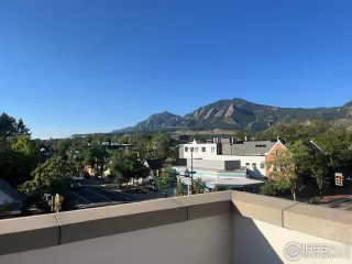 Photo #4: 1018137 Listing 