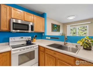 Photo #6: 1018147 Listing 