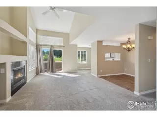 Photo #2: 1018271 Listing