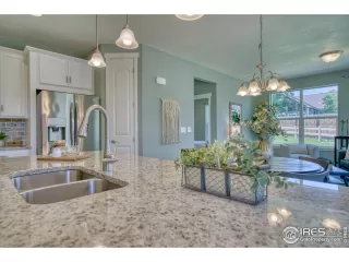 Photo #5: 1018277 Listing 