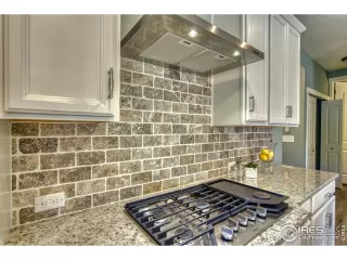 Photo #6: 1018277 Listing 