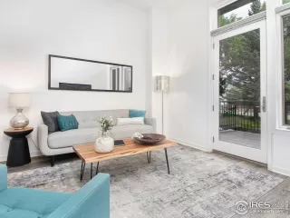 Photo #3: 1018339 Listing