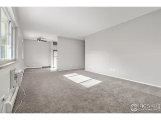 Photo #4: 1018364 Listing