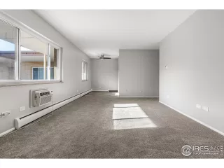 Photo #5: 1018364 Listing