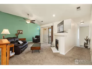 Photo #2: 1018409 Listing