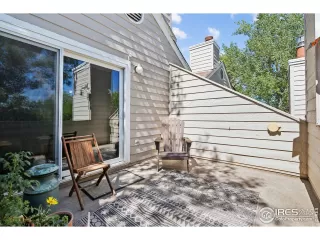 Photo #6: 1018496 Listing