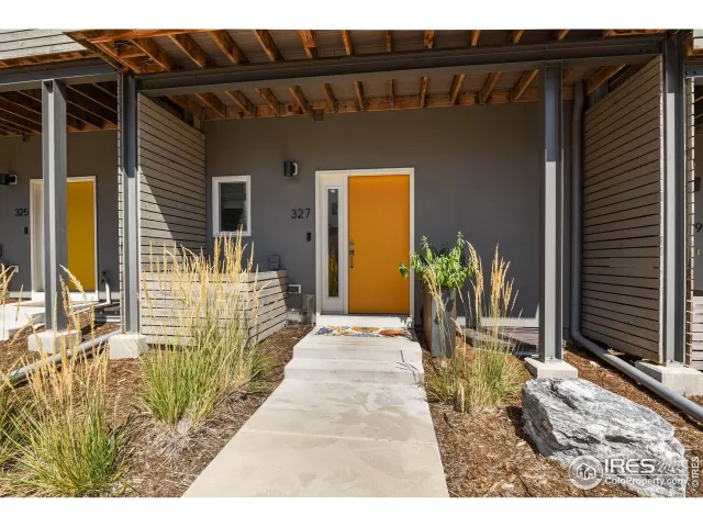 MLS: 1018514 Condo For Sale