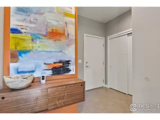 Photo #3: 1018514 Listing