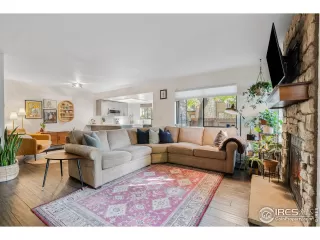 Photo #5: 1018571 Listing 