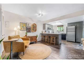 Photo #6: 1018571 Listing 