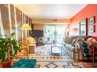 Photo #1: 1018670 Listing