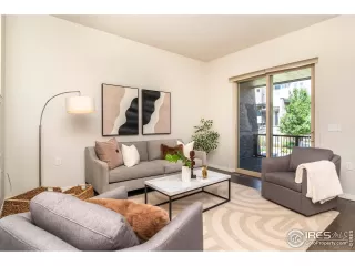 Photo #4: 1018680 Listing 