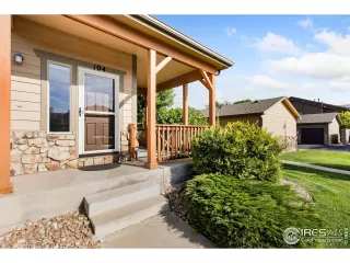 Photo #2: 1018781 Listing 