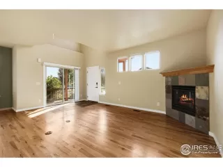 Photo #4: 1018781 Listing 