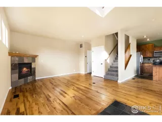 Photo #5: 1018781 Listing 