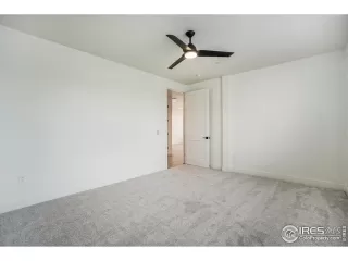 Photo #6: 1018788 Listing