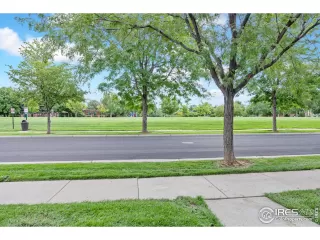 Photo #3: 1018890 Listing