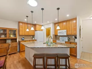 Photo #4: 1018939 Listing 