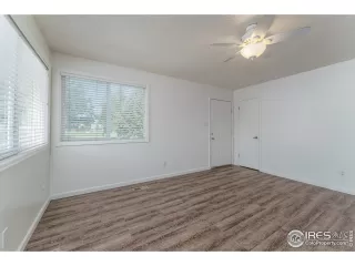 Photo #2: 1018949 Listing