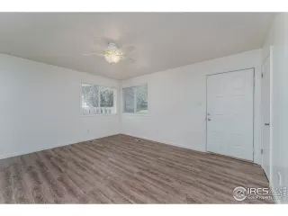 Photo #3: 1018949 Listing