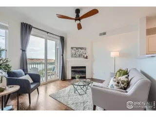 Photo #6: 1019142 Listing