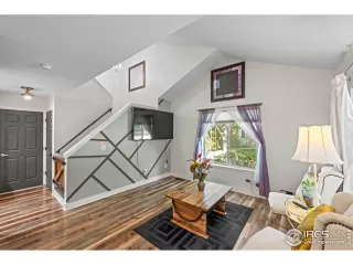 Photo #3: 1019254 Listing