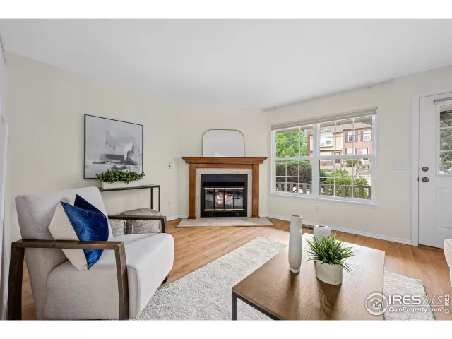 MLS: 1019325 Condo For Sale