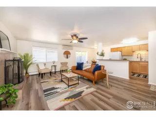 Photo #1: 1019542 Listing