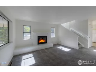 Photo #4: 1019554 Listing