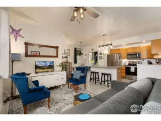 Photo #3: 1019560 Listing