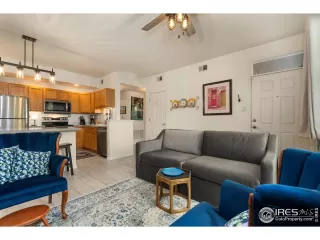 Photo #4: 1019560 Listing