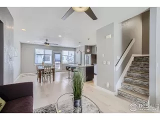 Photo #5: 1019620 Listing