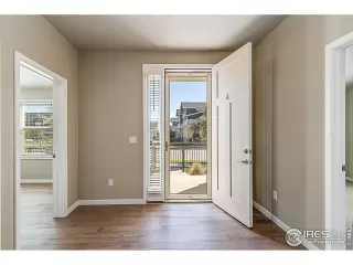 Photo #3: 1019671 Listing