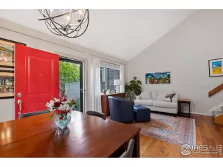 Photo #6: 1019711 Listing 