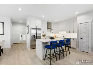 Photo #6: 1019738 Listing 