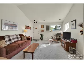 Photo #6: 1019791 Listing 