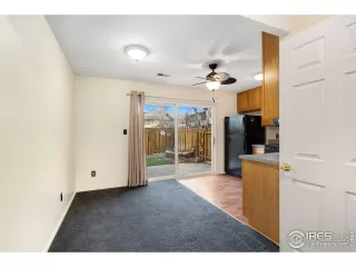 Photo #5: 1019872 Listing