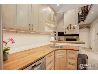 Photo #6: 1019894 Listing 
