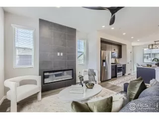 Photo #6: 1019931 Listing 