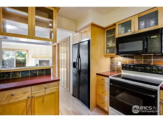 Photo #3: 1019960 Listing