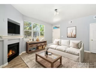 Photo #5: 1020010 Listing