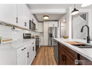 Photo #5: 1020050 Listing