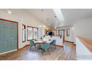 Photo #5: 1020065 Listing