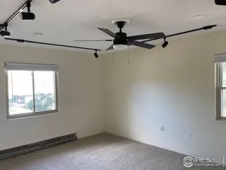 Photo #6: 1020095 Listing