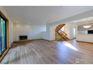 Photo #4: 1020153 Listing 