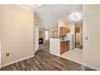 Photo #3: 1020197 Listing