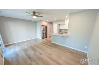 Photo #6: 1020204 Listing