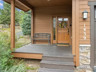 Photo #1: 1020235 Listing